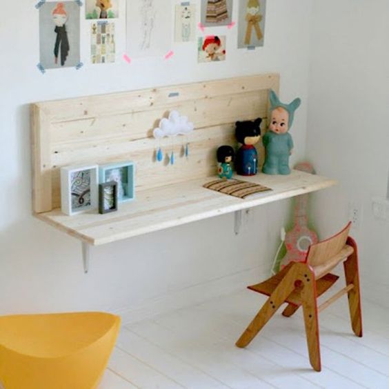 bureau-enfant-suspendu
