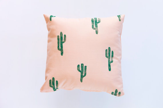 coussin-cactus-atsy-confettiriotshop
