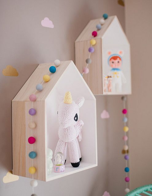 guirlande-boules-feutre-multicolore