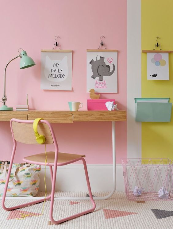poster-pink-yellow-room
